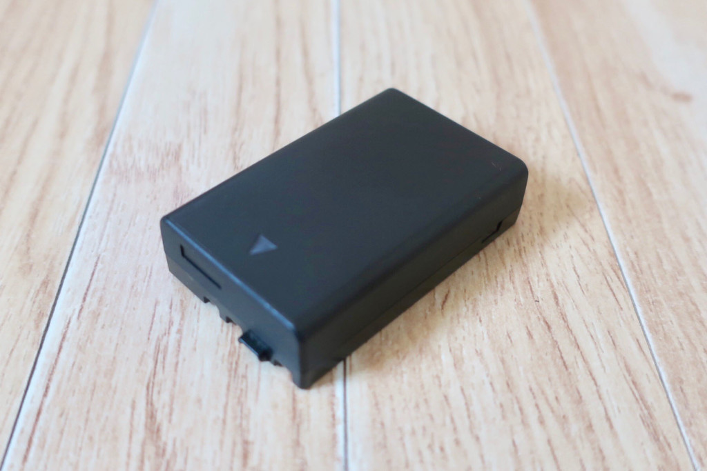 PENTAX K-70の予備バッテリー